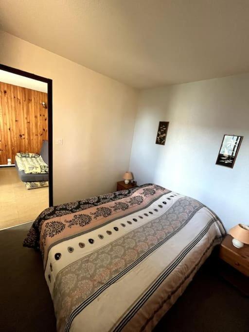 St-Pierre-La-Mer, Bel Appartement A Dans Residence Avec Piscine Et Tennis Entre 5 Et 10 Min De La Plage Fleury  Ngoại thất bức ảnh
